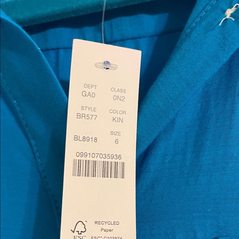 J. Crew woman’s Blue Button-Down Shirt NEW - Picture 6 of 7